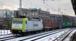Captrain/ITL 185 543-6 mit Containerzug am 20.01.16 Berlin-Köpenick.
