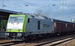 Captrain/ITL 285 119-4 (92 88 0076 108-4 B-ITL) mit Ganzzug firmeneigener offener Güterwagen am 19.07.16 Bf.