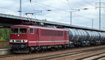 LEG mit 250 137-7 (155 137-3) und einem Kesselwagenzug (Dieselkraftstoff) am 03.08.16 Bf.