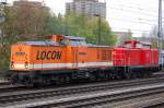 Interessante �berf�hrung LOCON 201 (201 211-0) mit DB Diesellok 346 995-4 Richtung Berlin-Lichtenberg am 13.11.13 Berlin Greifswalder Str.