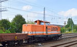 LOCON 208 (212 357-8) mit einigen Drehgestell-Flachwagen am 09.09.16 Berlin-Springpfuhl.