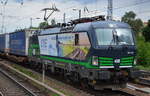LTE Logistik- and Transport- GmbH mit der ELL Vectron  193 263  [NVR-Number: 91 80 6193 263-1 D-ELOC] und KLV Zug Richtung Rotterdam am 15.05.18 Berlin-Hirschgarten.