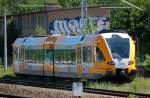 Noch mal von hinten, der neue STADLER GTW 2/6 wohl auf dem Weg zum Stadler Werk Berlin-Pankow, VT 646.043 (95 80 0646 043-9 D-ODEG) am 24.05.12 Berlin-Blankenburg.