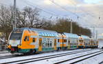 RE2 nach Cottbus mit dem ODEG ET 445.103 am 05.01.17 Berlin-Grünau.