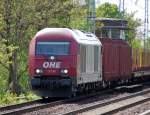 OHE 270081 (92 80 1223 102-5 D-OHE, Bj.2007) mit einem Leerzug Drehgestellflachwagen f�r Holztranspote Richtung Bernau, 05.05.10 Berlin-Karow.