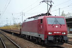 PRESS 189 800-6 mit einem Leerzug Stamholz-transportwagen am 15.04.16 Bf.