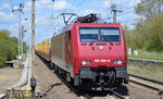 PRESS 189 800-6 mit Leerzug Stammholztransportwagen am 29.04.16 Berlin-Hohenschönhausen.