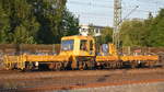 Kleiner Bauzug der Fa. Spitzke SE mit GAF in der Mitte un zwei kleinen Bauwagen am 19.06.17 Vorbeifahrt Bf. Hamburg-Harburg.