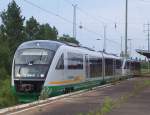 Sommer 2008 f�hrt am fr�hen Abend der Vogtland Express Richtung Hof via Chemnitz im Bhf.