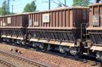 Sch�ttgutwagen vom Einsteller VTG im Bild der Wagen 37 RIV 80 D-VTGD 6687 046-0 Falls Ladegut: Sand, 30.05.11 Bhf.