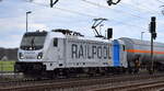ecco-rail GmbH, Wien [A] mit der geleasten Railpool Lok  187 346-2  [NVR-Nummer: 91 80 6187 346-2 D-Rpool] und einem Ganzzug Druckgaskesselwagen am 09.04.25 Höhe Bahnübergang Rodleben.