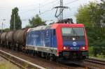 Die �ber Railpool weitervermietete Re 482 037-9 InfraLeuna Lok mit Kesselwagenzug am 06.08.13 Berlin-Karow.
