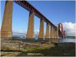 Die gigantische Eisenbahnbr�cke �ber den Firth of Forth.