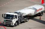 VOLVO Kerosin Tankfahrzeug von ExxonMobil, 23.06.12 Flughafen Berlin-Tegel.
