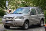 Die erste Version des LAND ROVER FREELANDER gefiel mir deutlich besser, 12.05.09 Berlin-Pankow.