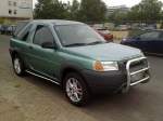 Ein LAND ROVER Freelander in sehr sch�ner Farbe, 14.06.12 Berlin-Lichtenberg.