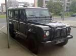 Land Rover DEFENDER, Juni 2013 Berlin-Pankow.