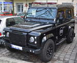 Optisch herausragender Land Rover Defender Logo PATINA GARAGE am 09.03.17 Berlin Prenzl.Berg.