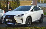 LEXUS RX 450h SUV am 20.11.17 Berlin-Pankow.