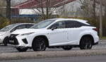 Ein Lexus RX Plug-in-Hybrid SUV (2022) am 25.03.25 Berlin Marzahn.