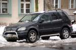 SUV MB ML 320, 13.02.10 Berlin-Pankow.