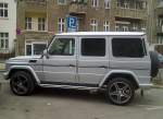 Ein Traumteil, der Mercedes-Benz G55 AMG mit V8-Kompressor, es gibt ihn in drei verschiedenen Motorversionen, 18.02.13 Berlin-Pankow.