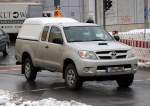 Pickup TOYOTA HILUX, ein inzwischen immer h�ufiger auf deutschen Stra�en anzutreffendes Fahrzeug, 29.01.10 Berlin-Pankow.