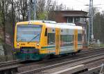 ODEG RegioShuttle VT 650.68  Naturparkstadt Biesenthal  (95 80 0650 068-9 D-ODEG, Stadler Bj.2004) Linie OE60 nach Frankfurt (Oder), 07.04.11 Berlin-Karow.